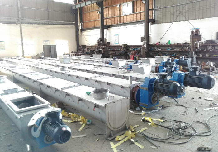 ���׶���(g��)�M(j��n)�Ͽ�U�͟o(w��)�S����ݔ�͙C(j��)